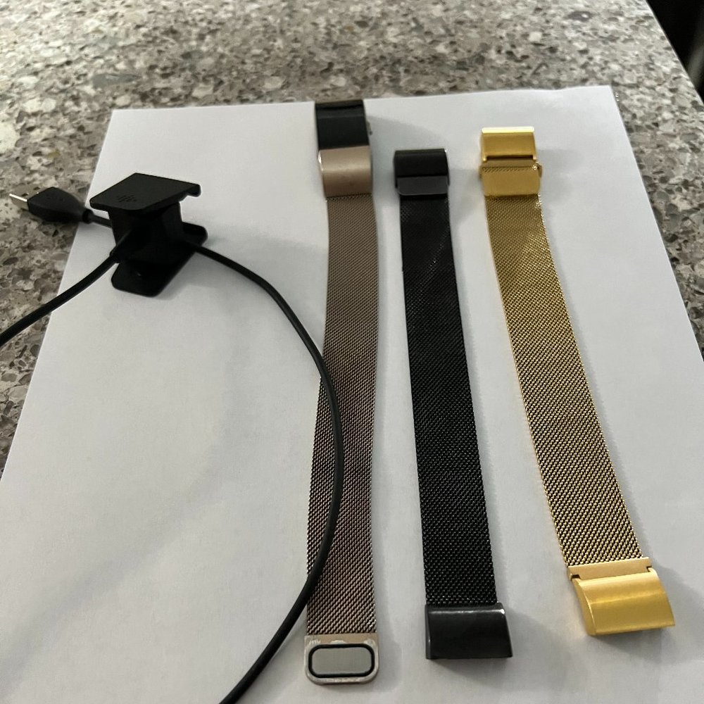 Fitbit Alta HR